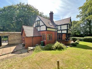 Photo 28- click for photo gallery